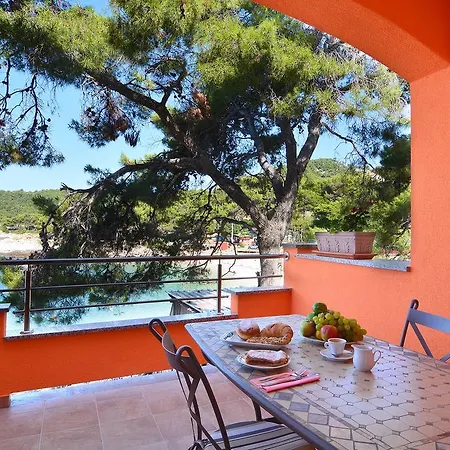 Apartment Juka Hvar Town